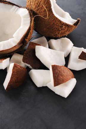 Les Cubes de noix de coco prêts à déguster