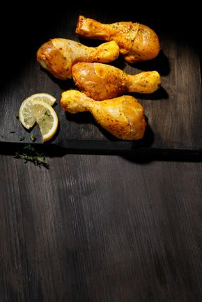 Les Pilons de poulet marinés thym-citron